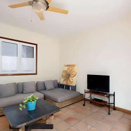 Casa Parejas Con Piscina Comunitaria Ferienhaus