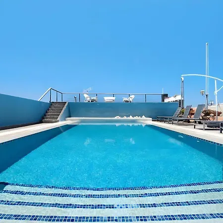 Casa Parejas Con Piscina Comunitaria * Playa San Juan